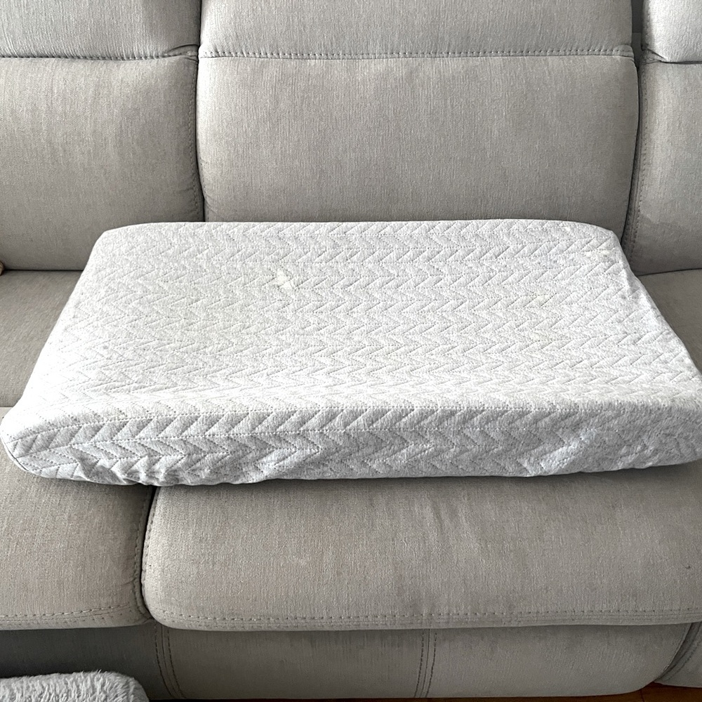 Changing pad